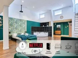 NG SuiteHome - Lille l Roubaix l Mairie - Gare l Nain - Grand Studio - Balnéo - Sauna - Netflix - Wifi