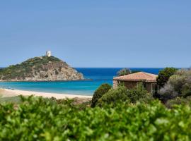 Baia Di Chia Resort Sardinia, Curio Collection By Hilton，位于奇亚的度假村