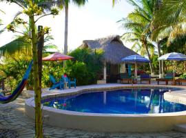 OCEAN OASIS HOTEL - adult only, four casitas boutique resort，位于Playa Agua Blanca的酒店