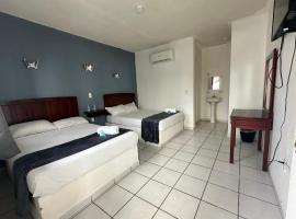 Hotel Grand Bahía Los Cocos，位于圣布拉斯的酒店