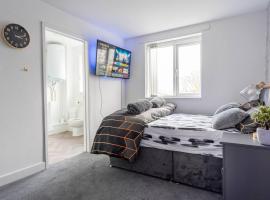 1 Bedroom Apartment - Netflix - Close To City Centre And NEC，位于伯明翰的公寓