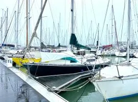 Nuit insolite à bord d’un voilier