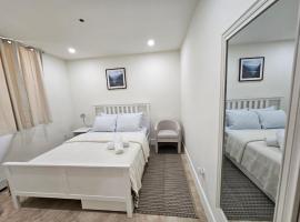 1-Bedroom Apt-9W1 20-Minuite To Downtown Boston，位于波士顿的酒店
