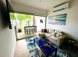 2 Bedroom Oceanfront Condo with Wi-Fi, AC and Pool，位于帕里塔的公寓