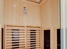 Palm house Sauna city center ideal Insead，位于枫丹白露的酒店