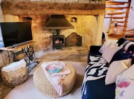 Host & Stay - Gwenelin Cottage