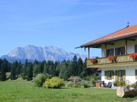 Ferienwohnungen Zum Baur，位于克伦的酒店