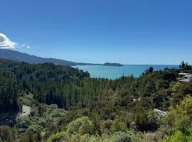 Hilltop Heaven - Kaiteriteri Holiday Home