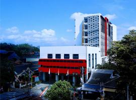 Hotel Fortunagrande Jember，位于任抹的酒店