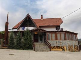 Pensiunea Taverna Bucium，位于雅西的酒店