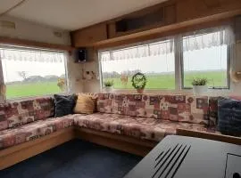 Stacaravan op de paardenboerderij Sneek