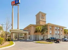 Comfort Inn & Suites Airport Convention Center