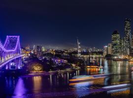 Oakbridge Hotel & Apartments Brisbane，位于布里斯班的公寓式酒店