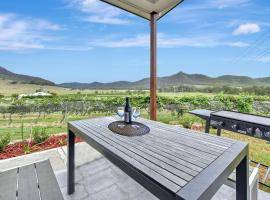 Somerville Vineyard Luxe Cottage，位于布洛克的乡间豪华旅馆