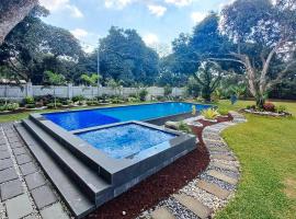The Lavana Camp Coco Batangas by RedDoorz，位于Alitagtag的酒店