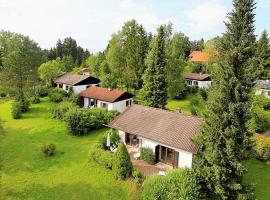 Ferienhäuser im Feriendorf Weissensee im Allgäu F2，位于福森的酒店