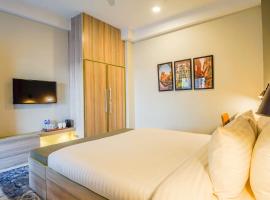 Roomy Crossroads Hotel, Peshawar，位于白沙瓦的酒店