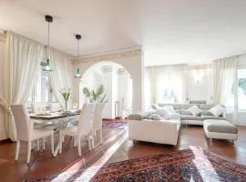 H11 [Villa Conchiglia] Piscina - Garage