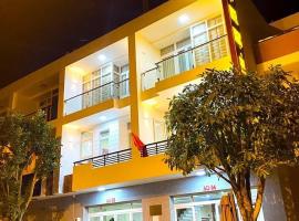 Ngọc Hải Nam Hotel - Khách Sạn Nhơn Trạch，位于Nhơn Trạch的酒店