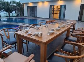 Lang Chai Beachfront Villa Phan Thiet，位于潘切的酒店