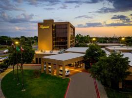 MCM Elegante Hotel
