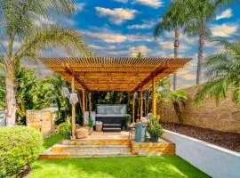 Outdoor Haven with Spa Walk to La Jolla Shores Beach