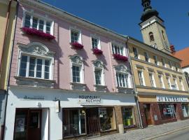 Penzion Na Namesti，位于Soběslav的酒店