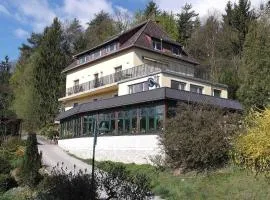 兰德豪斯瓦德费登住宿加早餐旅馆