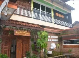 OYO 93736 Homestay Joglo Dephis Syariah