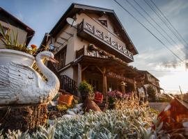 佳兹达私人公寓，位于兹蒂尔的酒店