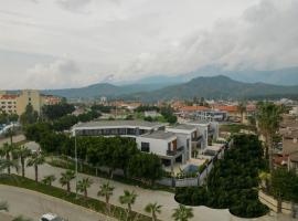 STELLA APART-SUIT HOTEL -All Inclusive-，位于安塔利亚的度假村