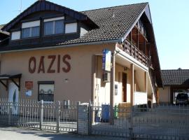 Oázis Apartman，位于哈卡尼的酒店