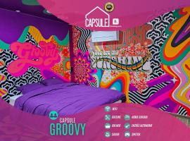 Capsule Groovy-Jacuzzi-Sauna-Billard-Netflix- Nintendo Switch & Jeux，位于蒙斯热玛普斯附近的酒店