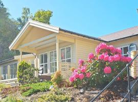 8 person holiday home in lyngdal-By Traum，位于灵达尔的酒店