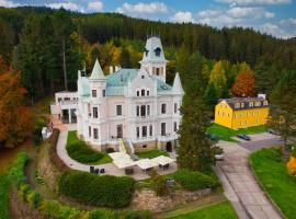 Hotel Château Cihelny，位于卡罗维发利Scaffold Place in Horní Slavkov附近的酒店