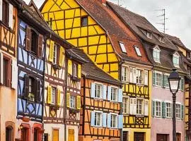 Schriner Hüss - Locations de vacances avec piscine et parking privé