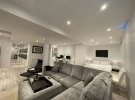 Luxury Executive Studio