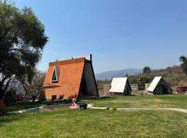 Chalets Encino Saúco，位于马利纳尔科的酒店