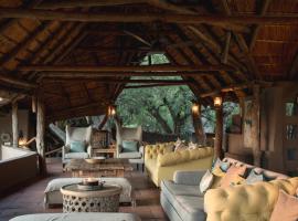 Mashatu Lodge，位于Lentswelemoriti的酒店