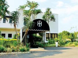 Island Hotel Durban，位于Isipingo Beach的豪华型酒店