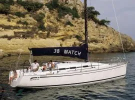 Sleep aboard a beautiful sailboat in Lisbon