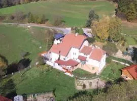 SOSTANJ VELENJE RAVNE SOBE ROOMS Vrtacnik d o o