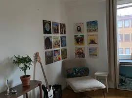 Guestroom in central Malmö