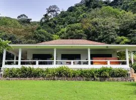 Villa 'The Blue House' - Qbungalows