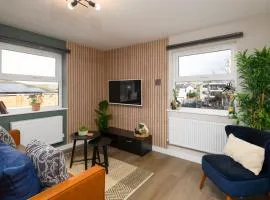 Benjamin Suite by Koya Homes - 3 Bedrooms - Cardiff