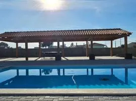 Quinta Marinhais Privada no Ribatejo com Piscina, BBQ e Animais, Perto de Lisboa