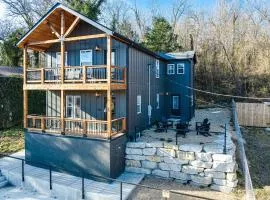 Historic Hollister Home Shop, Dine and Drink Nearby