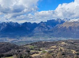 Adorable Dolomiti View Point Studio，位于奈维加勒的酒店