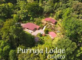 La Purruja Lodge，位于戈尔菲托的带停车场的酒店