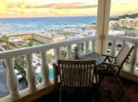 702 w/ a view at Princess Heights